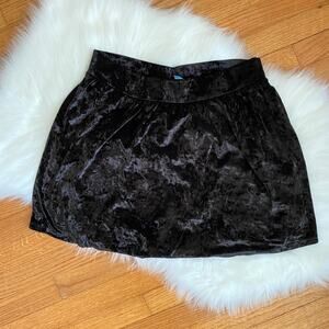 L'Amour XL Black Crushed Velvet Skirt Elastic Flowy Lined Short